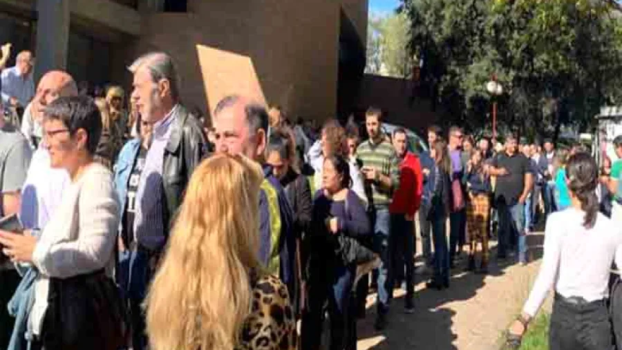 argentinos votando en Madrid