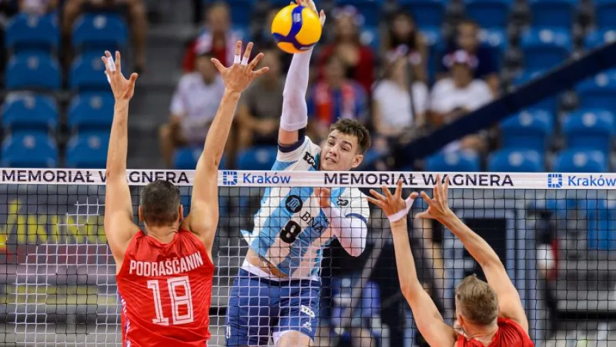 Vóley: Argentina venció a Serbia sin minutos para el paranaense Luciano Vicentín