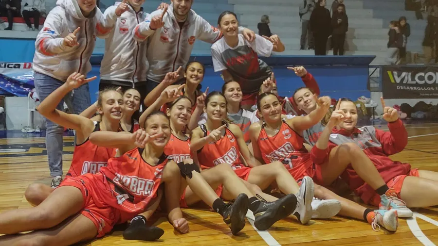 Básquet: “Pancho Ramírez” se consagró campeón entrerriano U15 en Guaeguaychú Básquet: “Pancho Ramírez” se consagró campeón entrerriano U15 en Guaeguaychú