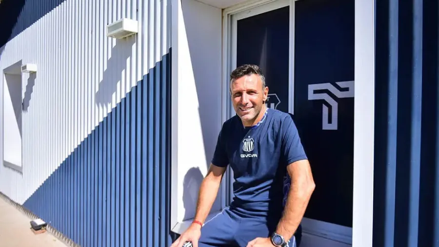 Talleres de Córdoba oficializó a Walter RIbonetto como nuevo director técnico Talleres de Córdoba oficializó a Walter RIbonetto como nuevo director técnico