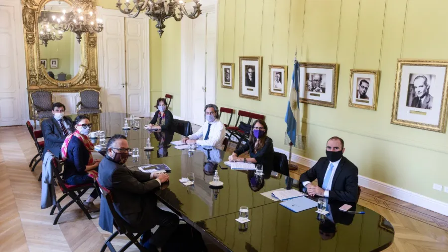 Extenderán la vigencia de los créditos a tasa 0 para monotributistas y autónomos Extenderán la vigencia de los créditos a tasa 0 para monotributistas y autónomos
