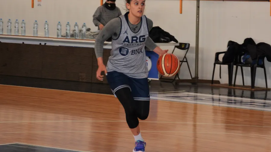 Florencia Chagas quedó desafectada y las entrerrianas siguen en carrera rumbo a la AmeriCup