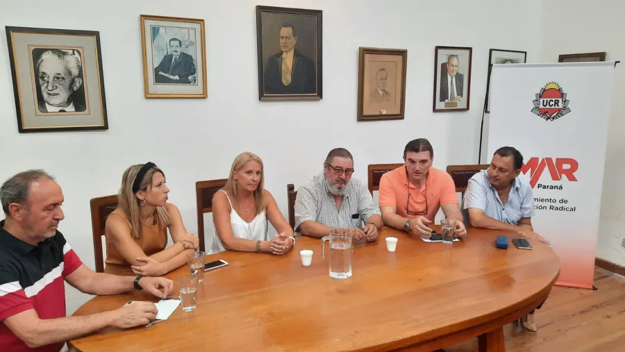 Un grupo de dirigentes y afiliados lanzó el Movimiento Afirmación Radical