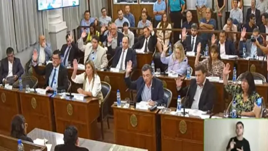 El Senado dio media sanción a la emergencia vial y en obra pública en la provincia