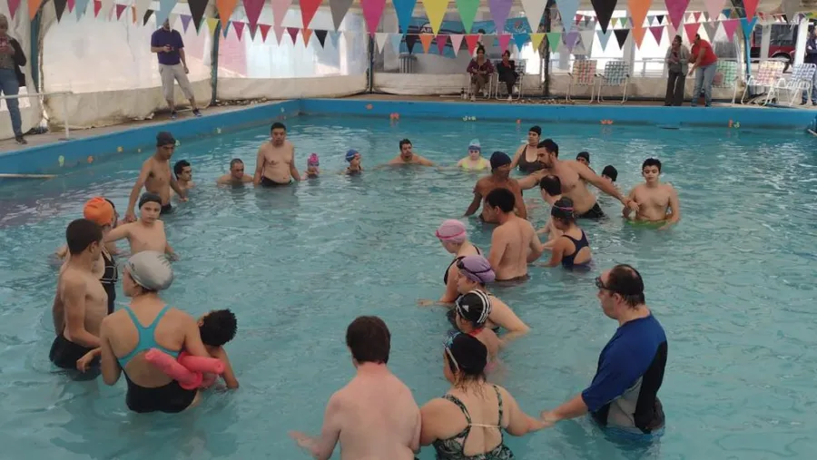 Echagüe llevó a adelante el encuentro "Chapuzón con Amigos"