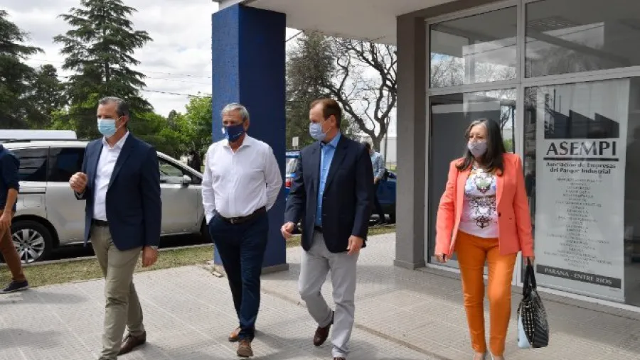 Bordet recorrió junto a Bahl el Parque Industrial de Paraná y confirmó financiamiento