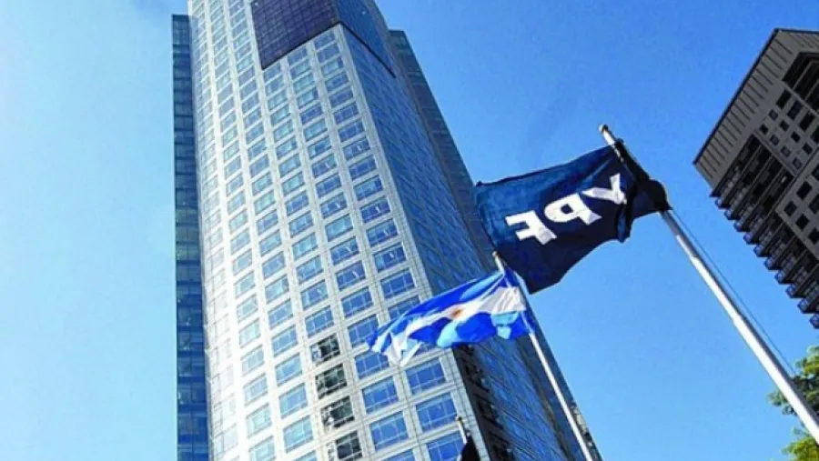 YPF mejoró la oferta para renegociar su deuda