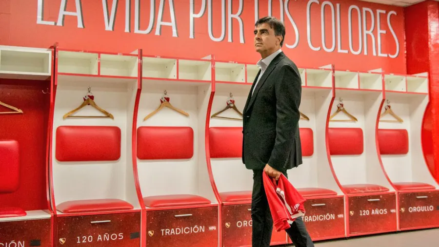 Gustavo Quinteros