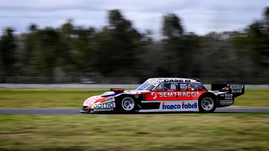 El ramirense Manuel Borgert dominó los tiempos del viernes en el TC Mouras