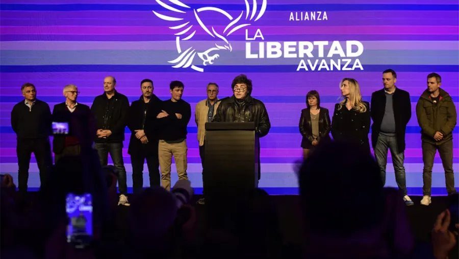 El presidente Javier Milei habla tras conocerse el resultado de las elecciones en la provincia de Buenos Aires.