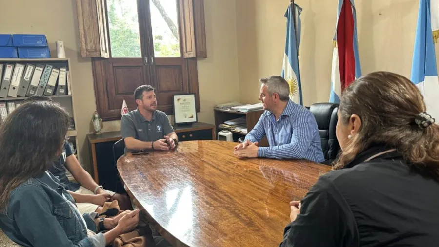 El intendente de Colón recibió a los campeones del Torneo Provincial Desarrollo