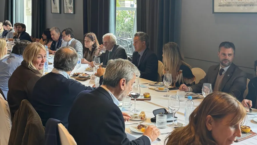 Representantes entrerrianos en La Rural de Palermo. 