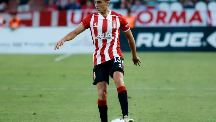 Estudiantes de La Plata analiza desprenderse del entrerriano Gastón Benedetti