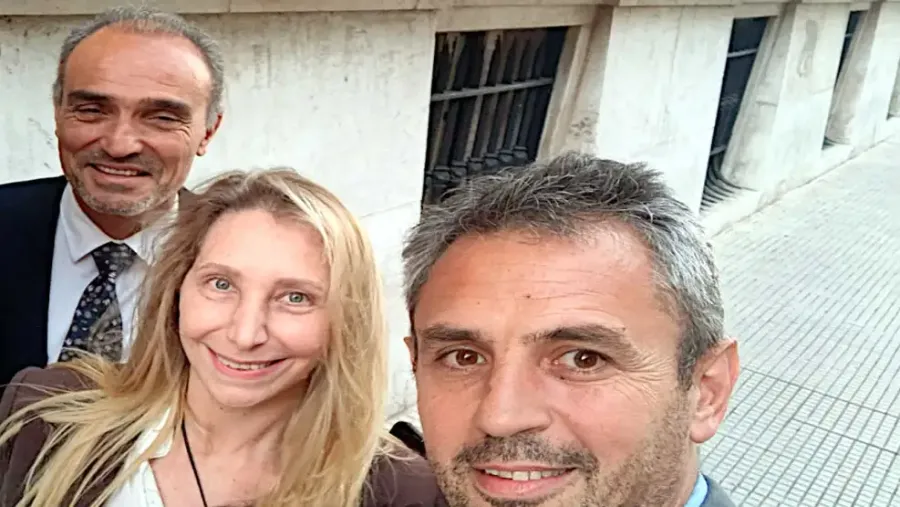 Karina Milei, con Martín y Lule Menem. 