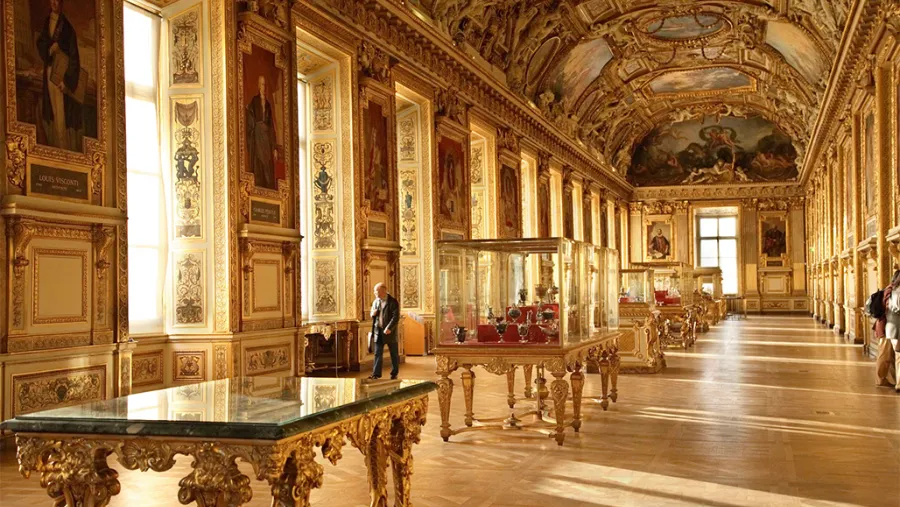 Vista de la Galería Apolo del Museo del Louvre, en una imagen de archivo.