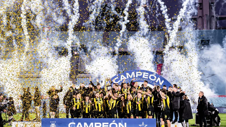 Eric Remedi campeón con Peñarol