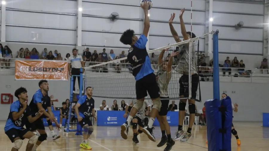 Rowing vs. La Calera | Liga Nacional de Vóley masculino 2026.