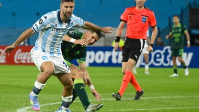 Copa Libertadores: Racing perdió con Bucaramanga y quedó en deuda en Avellaneda