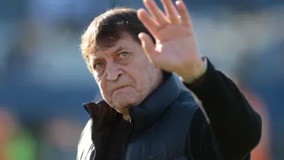 Julio Falcioni dejará la dirección técnica para asumir en enero como mánager en Banfield