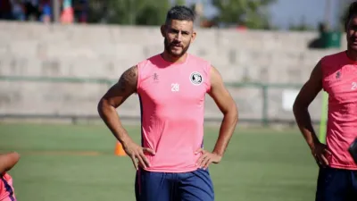 Operaron con éxito al vialense Yaír Marín: “Ya nos estamos mentalizando en la vuelta”