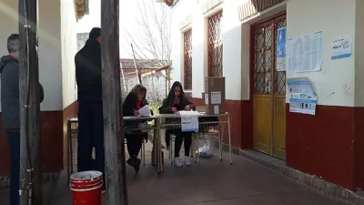 Votación Escuela Maestro Entrerriano Paraná