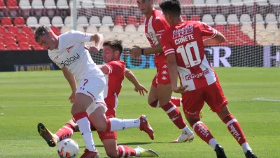Estudiantes venció a Unión y sigue cerca de la cima
