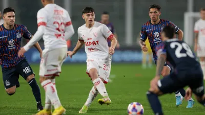 Talleres empató con Unión y River quedó más cerca del título