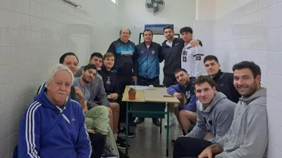 Echagüe comenzó la pretemporada y Oscar Bonell se mostró “muy contento con los fichajes”