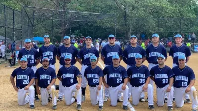 Softbol: Argentina derrotó al campeón mundial de clubes y alzó la Copa Peligro