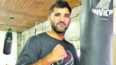 Con tres peleas profesionales el boxeo abre su año en el Club Sportivo Entre Ríos