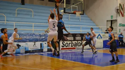 Echagüe recibe a Jáchal buscando escapar del fondo de la tabla
