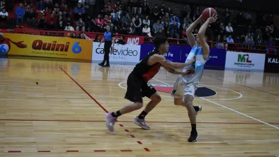 Echagüe festejó de visitante ante Colón de Santa Fe y sonrió por primera vez