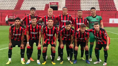 Patronato cerró el torneo de Reserva con una victoria, pero puede terminar último