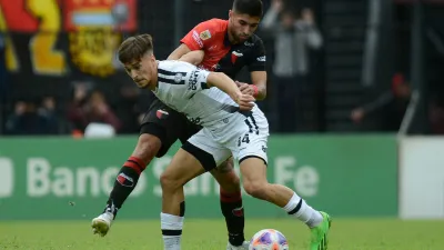 Colón de Santa Fe reaccionó y rescató un empate ante Central Córdoba