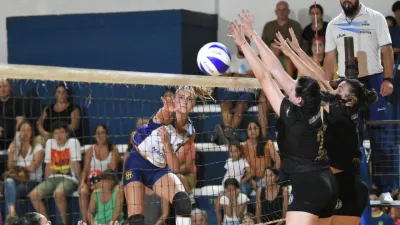 Vóley: San José cerró con otra derrota su primer fin de semana como local