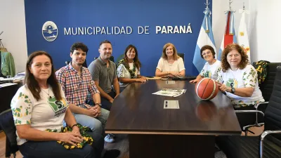 Rosario Romero recibió a las organizadoras del Torneo Internacional de Maxibásquet