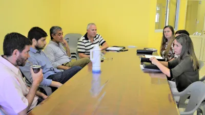 reunión con funcionarios de Nogoyá