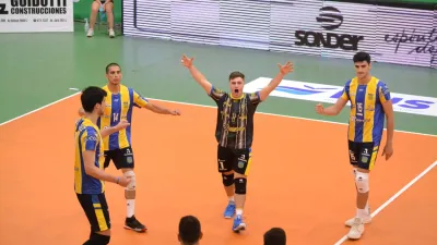 Paracao debutó con una victoria en la máxima categoría del vóley argentino