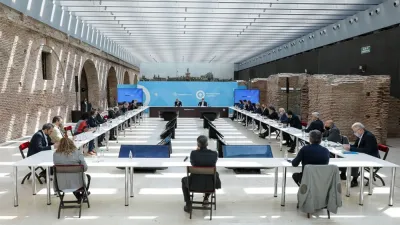 Fernández reunió al Gabinete y pidió "mucha presencia territorial" a sus ministros