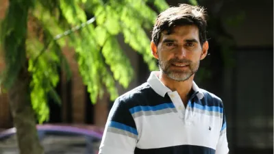 El paranaense Roberto Ayala será parte de la presentación de la pelota de Lionel Messi