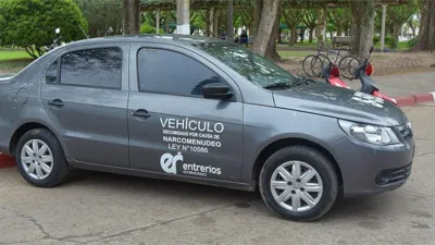 El Ministerio de Gobierno y Justicia destinó nueve vehículos incautados en el marco de la lucha contra el narcomenudeo. 