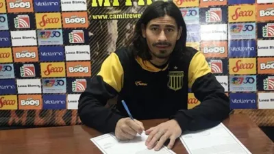 Fútbol: el entrerriano Ismael Blanco no seguirá en Mitre de Santiago del Estero