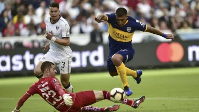 Copa Libertadores: Boca goleó en la altura de Quito y puso un pie en semifinales