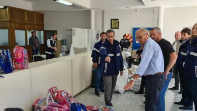 La Aduana entregó 1.800 mochilas colegiales e indumentaria, mantas, camperas de polar y calzado, cuyo valor combinado asciende a 2.178.000 pesos.