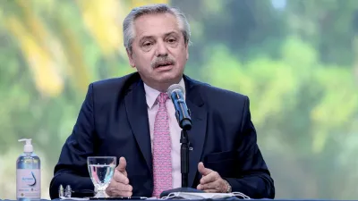 Alberto Fernández