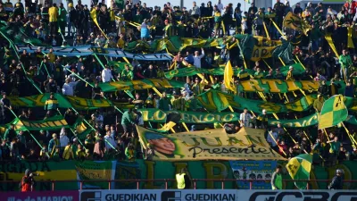 Fútbol: anunciaron requisitos para la vuelta del público a los estadios desde este viernes