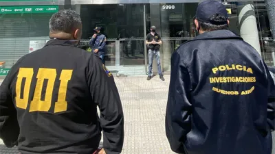 El allanamiento al consultorio de Luque en la torre Libertador Office, fue ordenado por el juez de Garantías de San Isidro, Orlando Díaz, a pedido de los fiscales que investigan la muerte de Maradona.