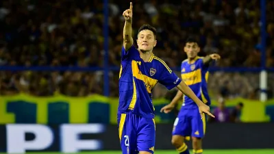 Por un desgarro, Ander Herrera será una de las bajas de Boca para jugar en Santa Fe