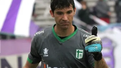 El arquero Andrés Bailo apareció entre los apuntados para el arco de Patronato