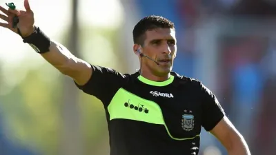 Andrés Merlos arbitrará la despedida de Patronato de la Copa Diego Maradona